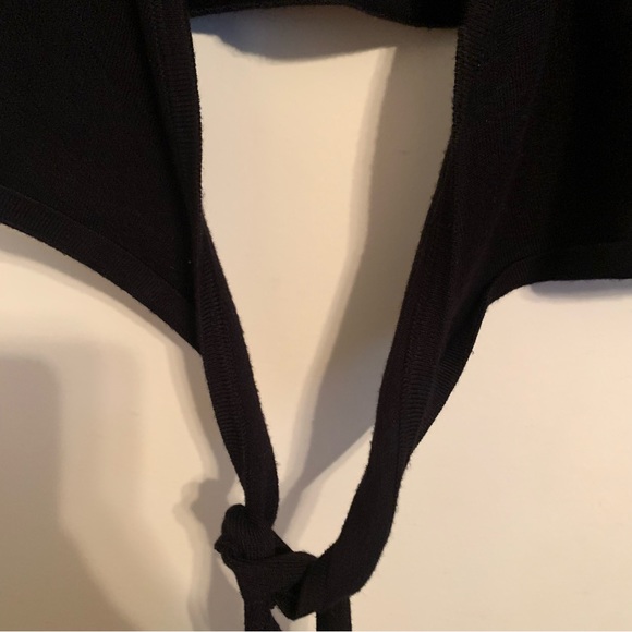 Shrug wrap sweater - Picture 7 of 8